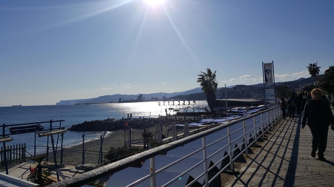 Casa Stella Marina Appartement Albisola Superiore Buitenkant foto